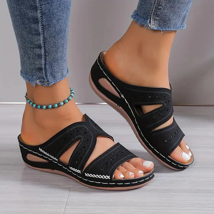 CHARLOTTE | STYLISH ERGONOMIC SANDALS