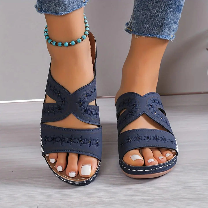 CHARLOTTE | STYLISH ERGONOMIC SANDALS